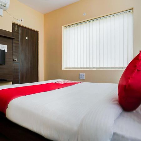 Hotel O Alekhya Residency Cafe Bahar Sururnagar Eksteriør bilde